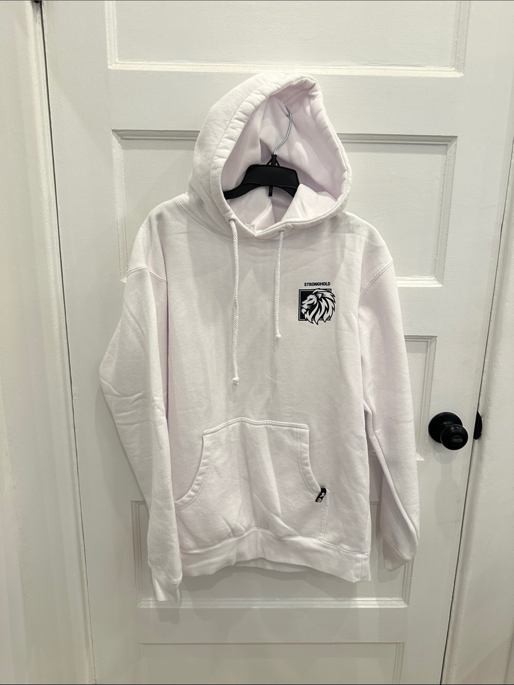 White Hoodie Sweatshirt with Lion Graphic